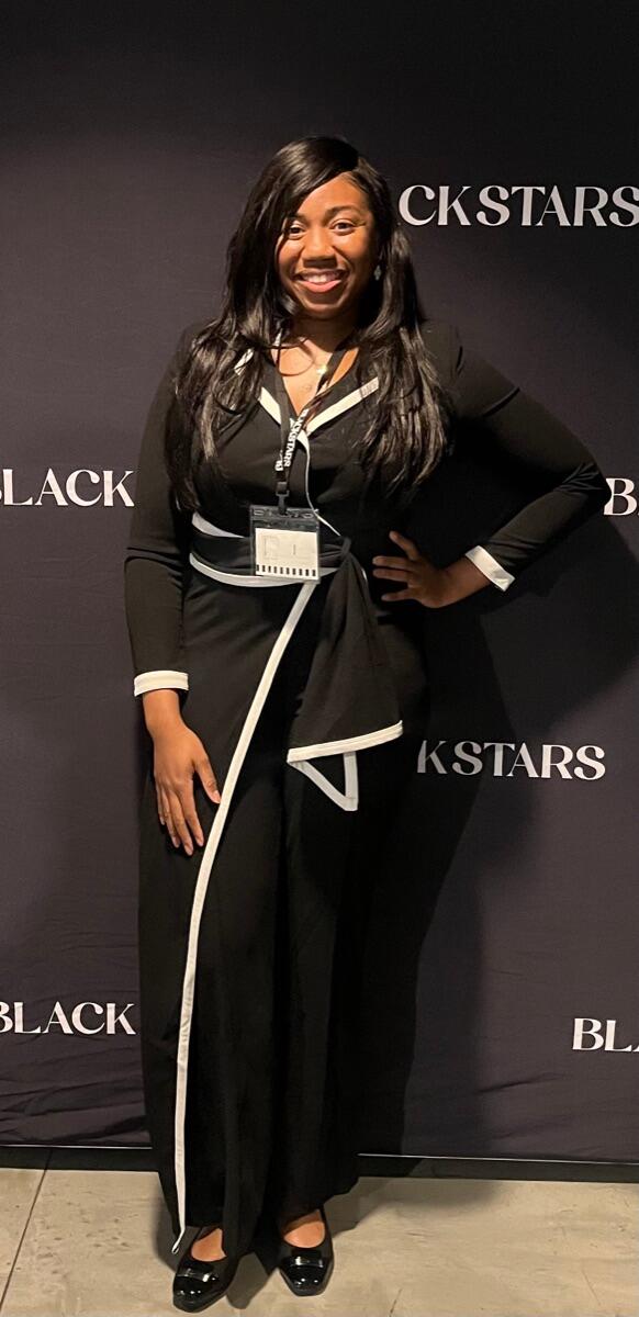 D'aundra Lewis