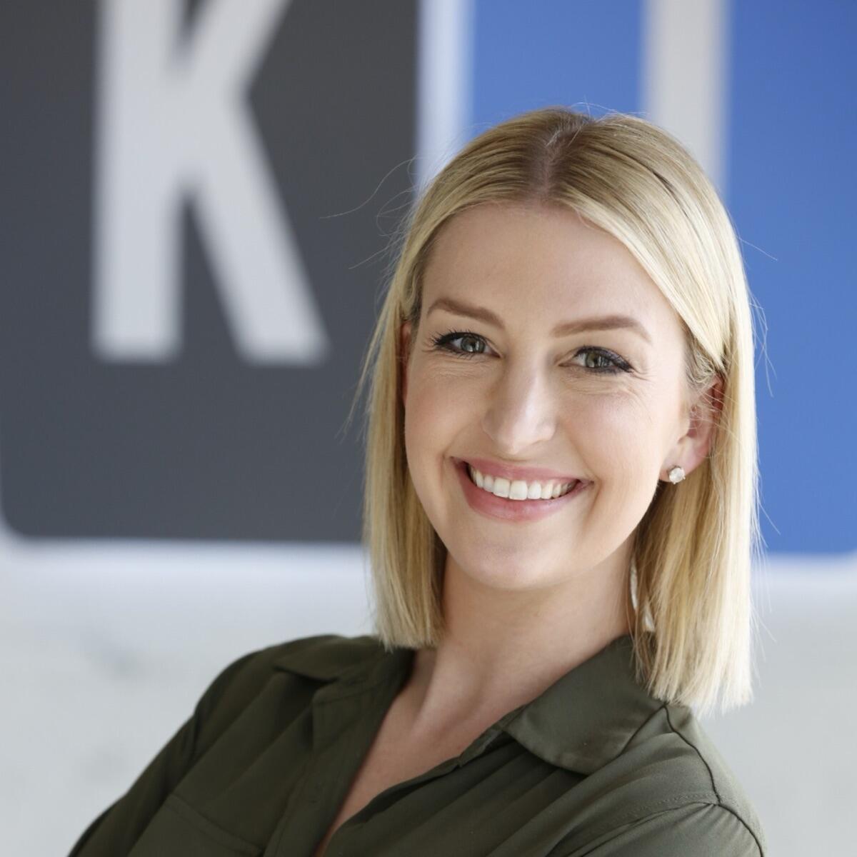 Kelly Hanson